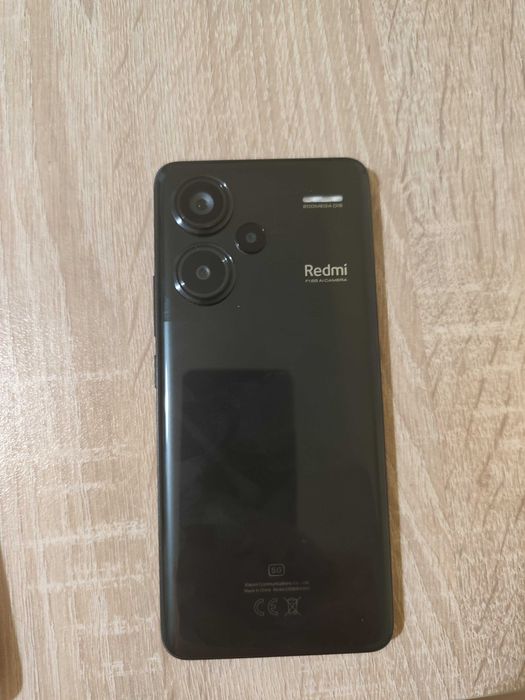 Продавам телефон