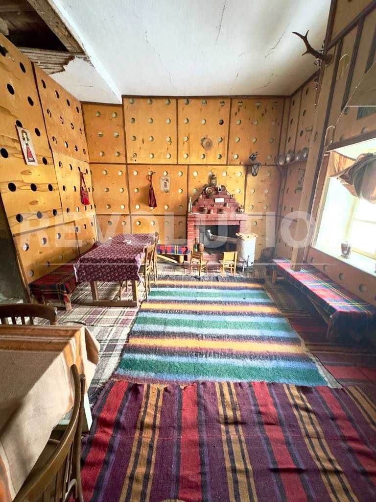 Самостоятелна къща в с. Забърдо