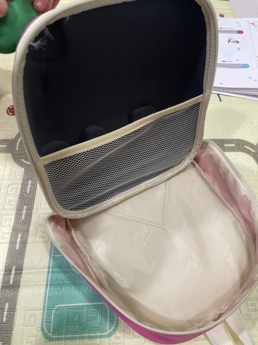 Qizlar sumkasi 2-3 yoshga bemalol keladi