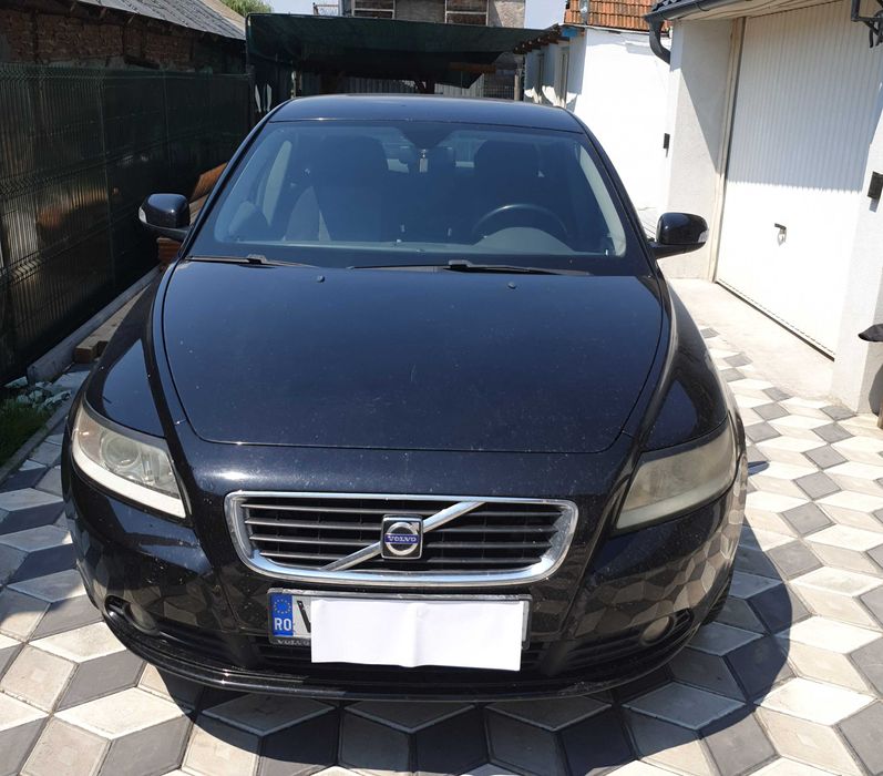 Vand Volvo S40, in stare foarte buna de functionare (probe la mecanic)