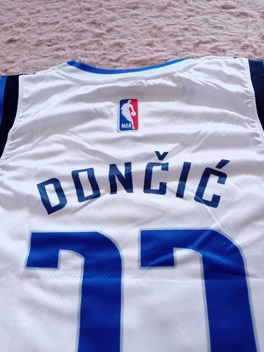 Чисто нов оригинален екип на Dallas Mavericks - Luka Doncic