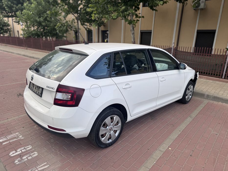 Skoda rapid  2017 avariata