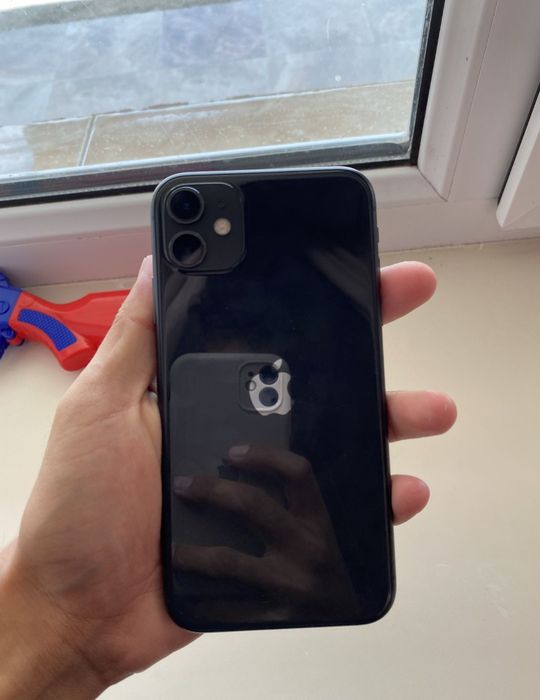 IPhone  11 black 128g