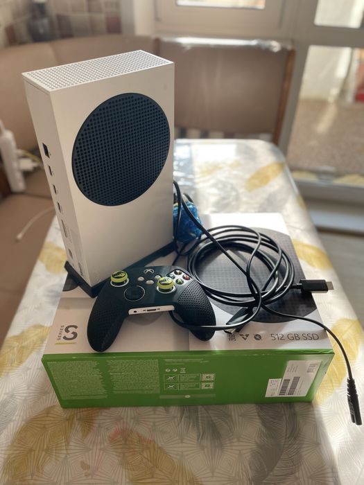 Xbox series S игровая приставка