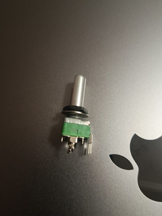 Потенциометр крутилка для эффекта Pioneer Dj DDJ