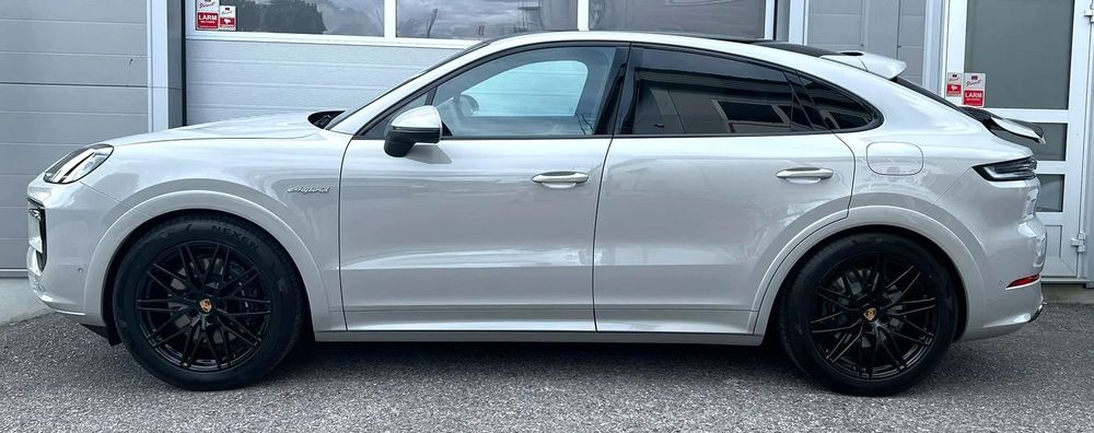 Porsche Cayenne Coupe Auto Nou PORSCHE Cayenne E Hybrid COUPE - prin Credit Extern fara TVA