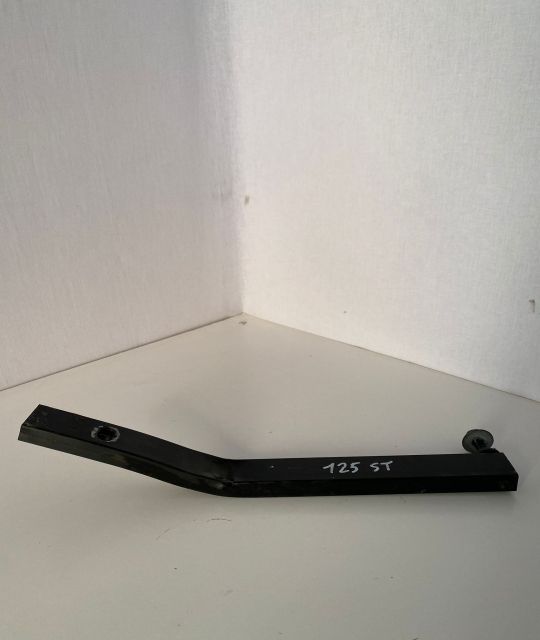 Suport travers stanga  8k0805527A Audi A5 8T (facelift) seria