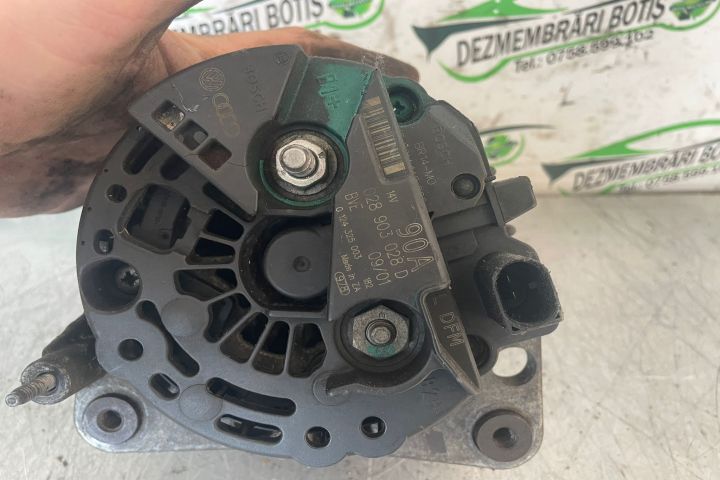 Alternator 028 903 028 D / 028903028D Volkswagen VW Golf a 4-a genera