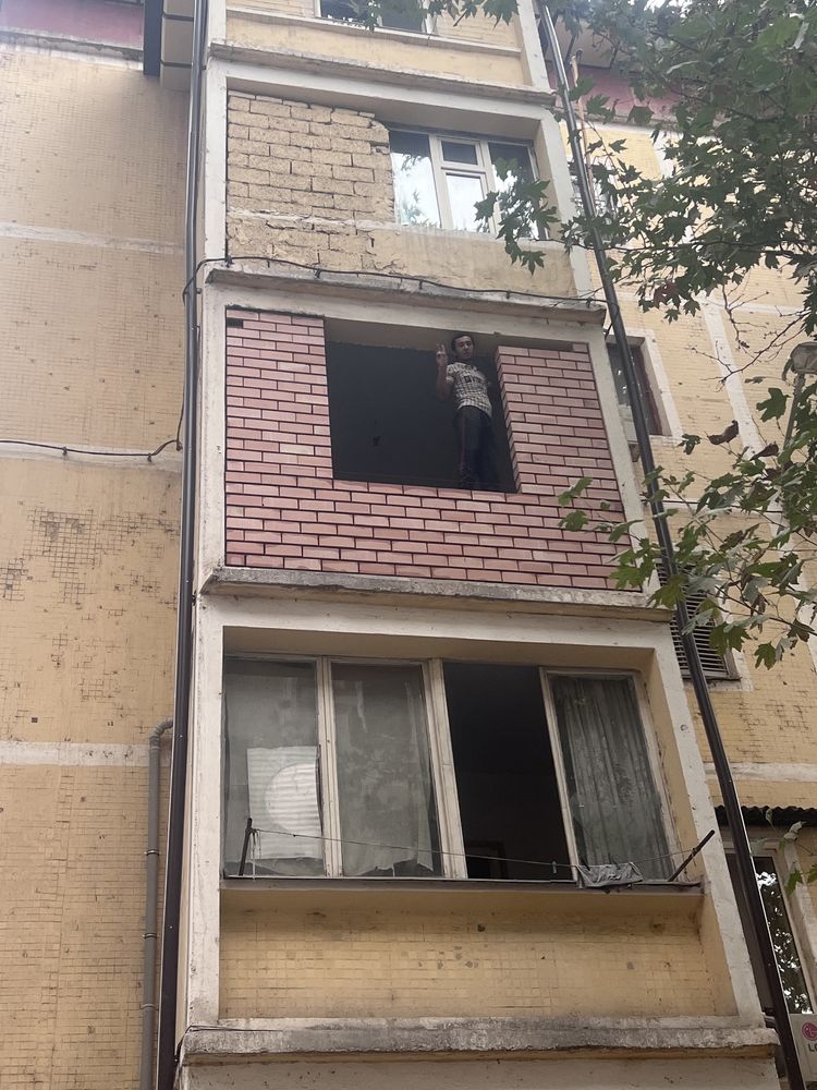 Balkonga gisht teramiza