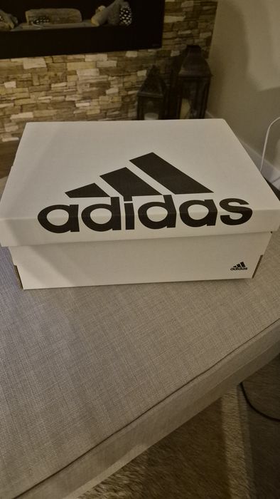 Кецове/маратонки Adidas нови