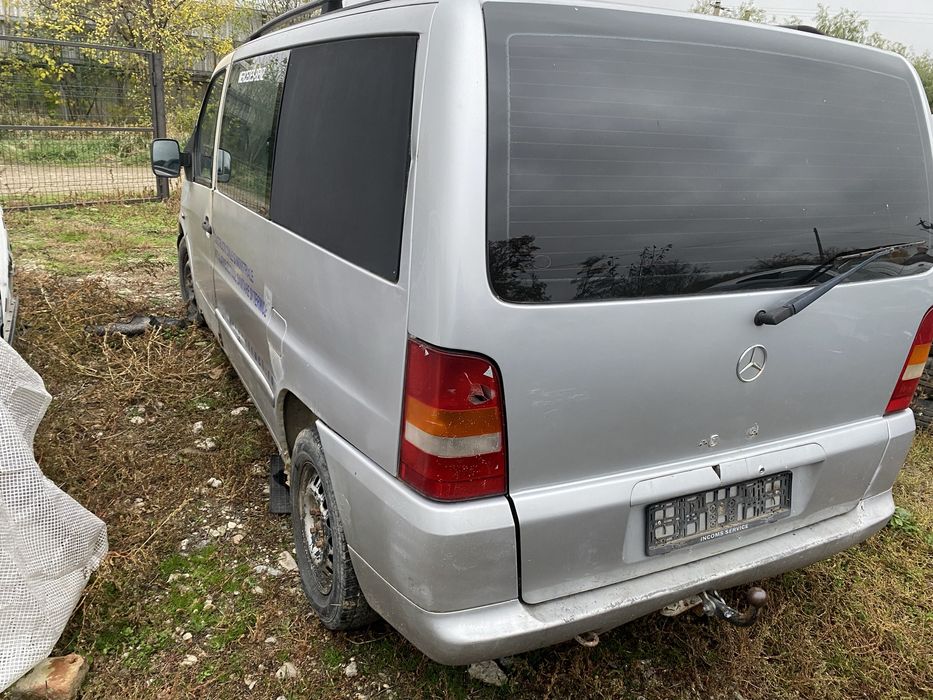 Dezmembrez mercedes vito