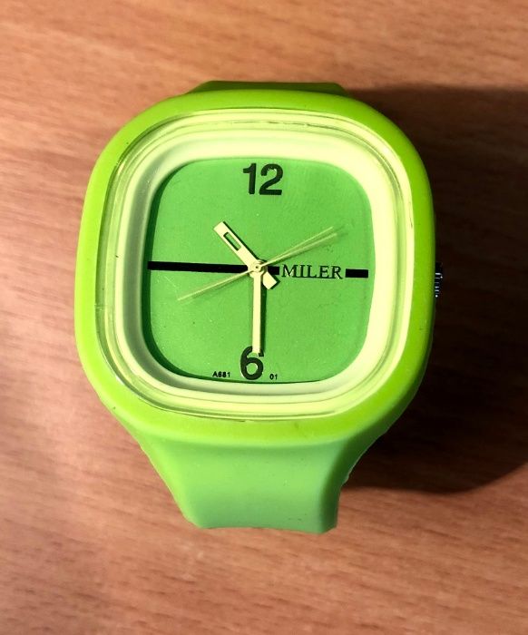 Ceas de mana unisex Miler a681 - original - curea silicon - verde