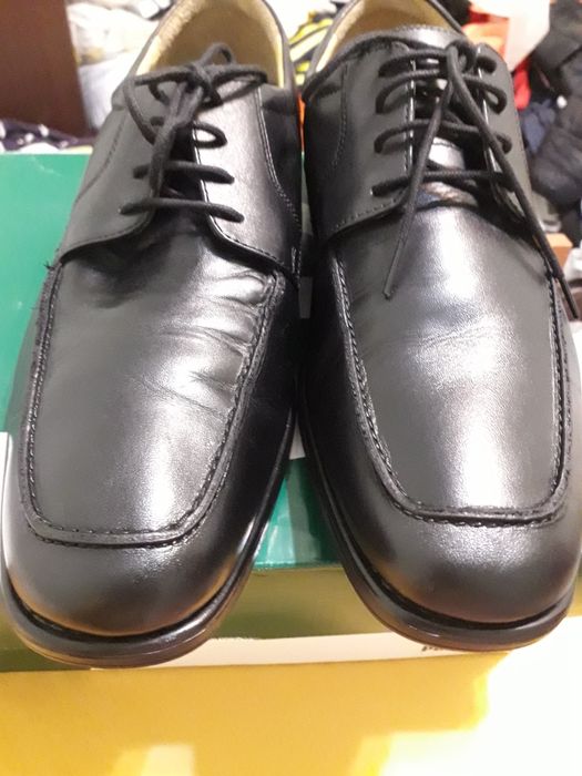 Vand pantofi de piele Marks&Spencer