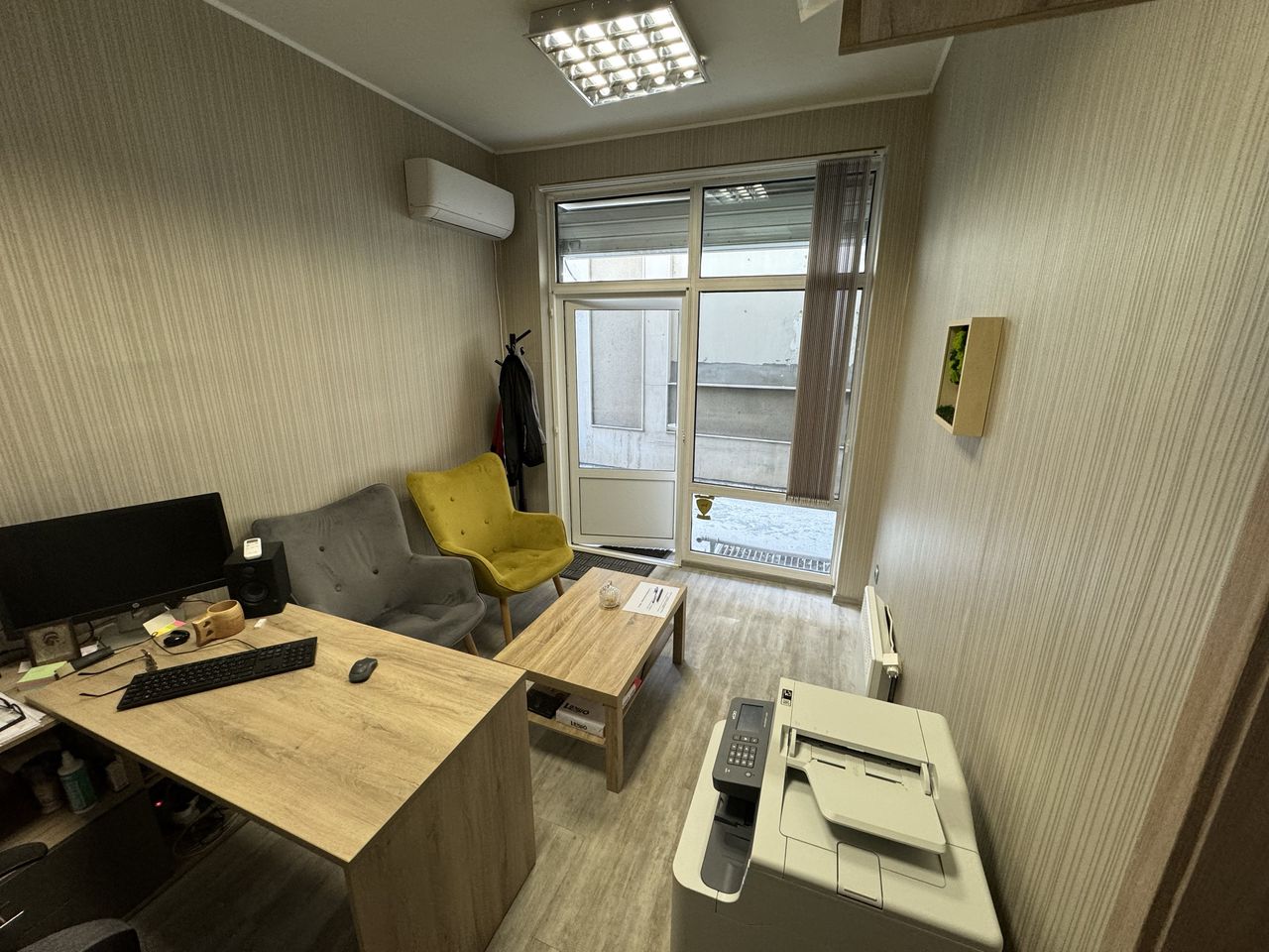 Дава се под наем Двустаен апартамент в Варна, Операта - 45 кв.м за 331.5 € - Снимка #1