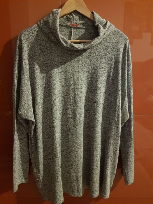 Bluza gravida XXL sau pentru o persoana mai mare