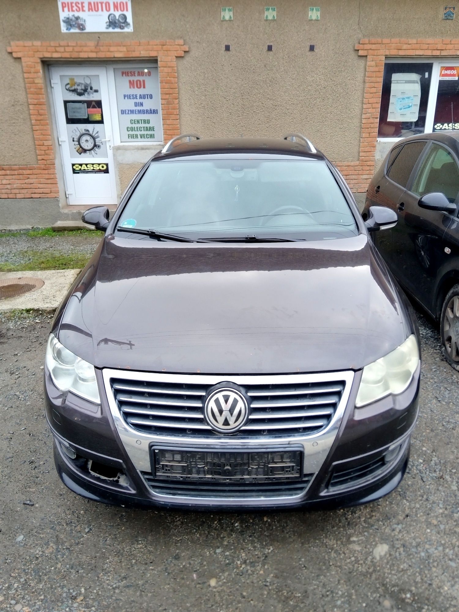 Grila bara fata Passat B6 an 2005-2010 ( cu senzori )