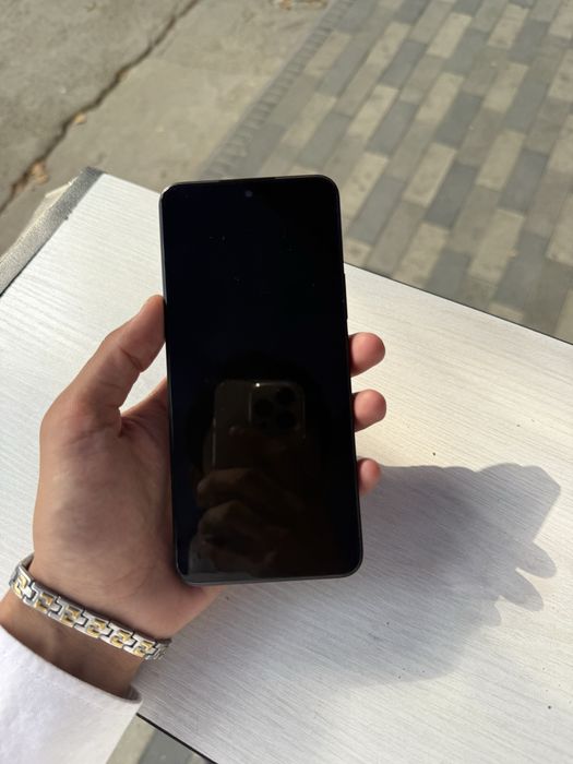 Honor 90 lite.