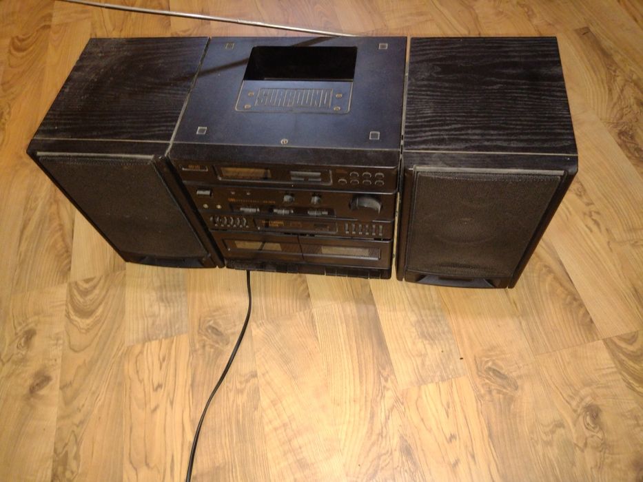 Radio Casetofon Surround cu Boxe din Lemn (Anii '70-'80) vechi/vintage