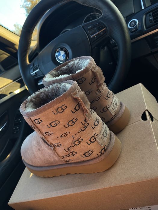 Ugg originale marime 38