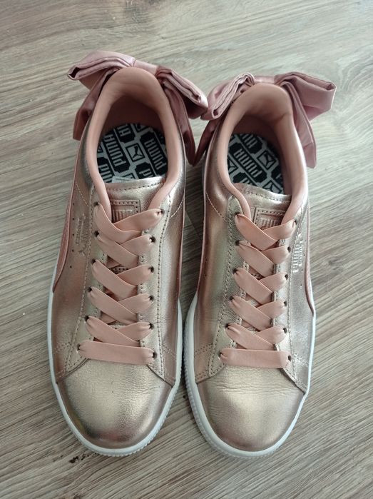 Обувки и сандали