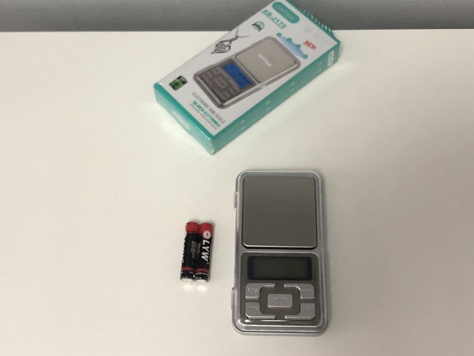 Mini cantar de bijuteri cu ecran Lcd - Oferta Promoționala !!!