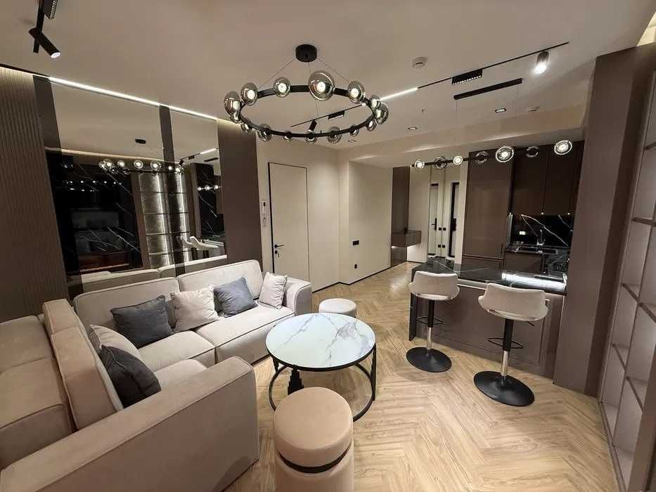 NRG U Tower 2 комнатная ЕВРО ремонт 53м2, мебель и техника