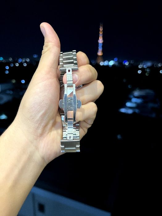 Продам часы Tissot (кварцевый механизм)