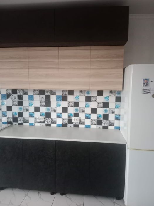 Продаётся  кухонный гарнитур