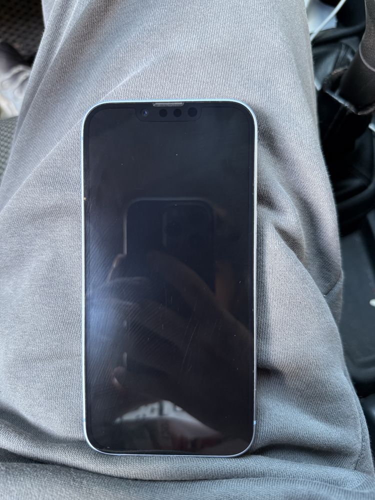 Продам Iphone 14 128gb