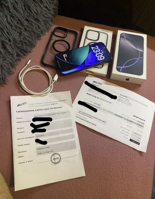 iPhone 16 pro max 256GB.