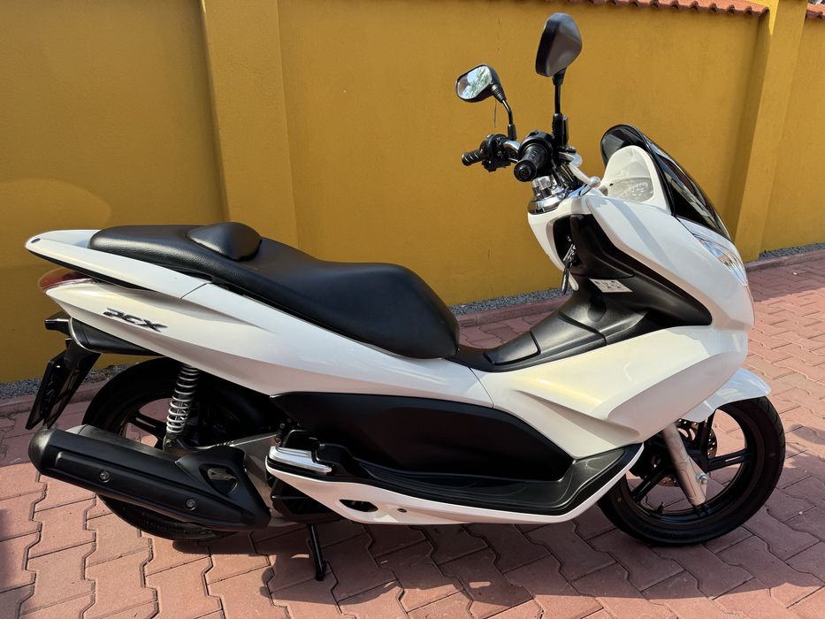Honda PCX 125 alb perlat
