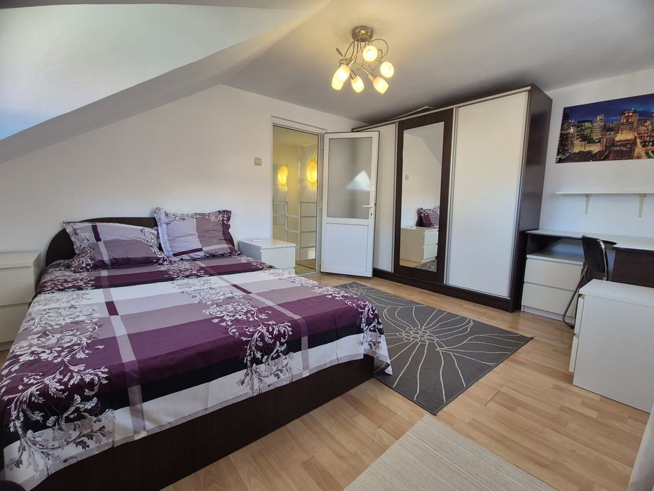 Casuta de dimensiunea unui apartament cu 2 camere de inchiriat