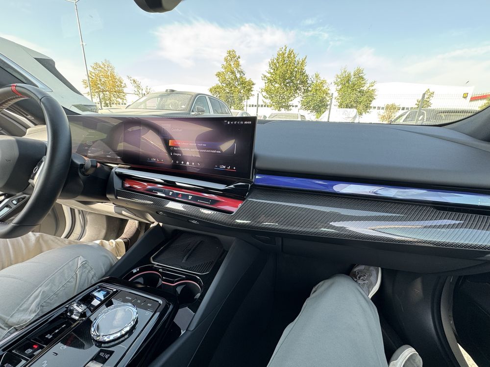 BMW I5 M60. 2024 йил Германский сборка.    Карбон пробег 8500км