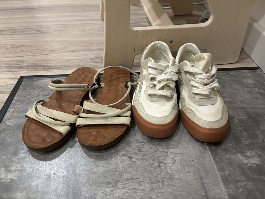 Кеды и летние сандали