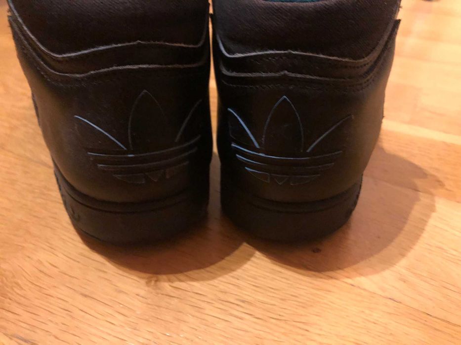 Естествена кожа високи кецове/маратонки ADIDAS VarialMidJ номер 38