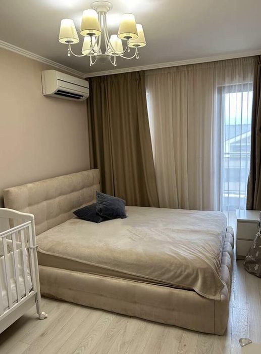 Дава се под наем Тристаен апартамент в Пловдив, Тракия - 110 кв.м за 850 € - Снимка #4