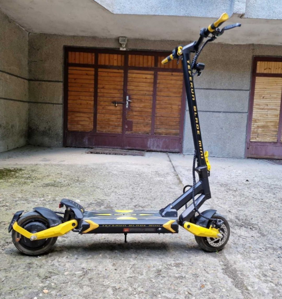 Електриечска тротинетка Teverun blade mini pro 20.8ah