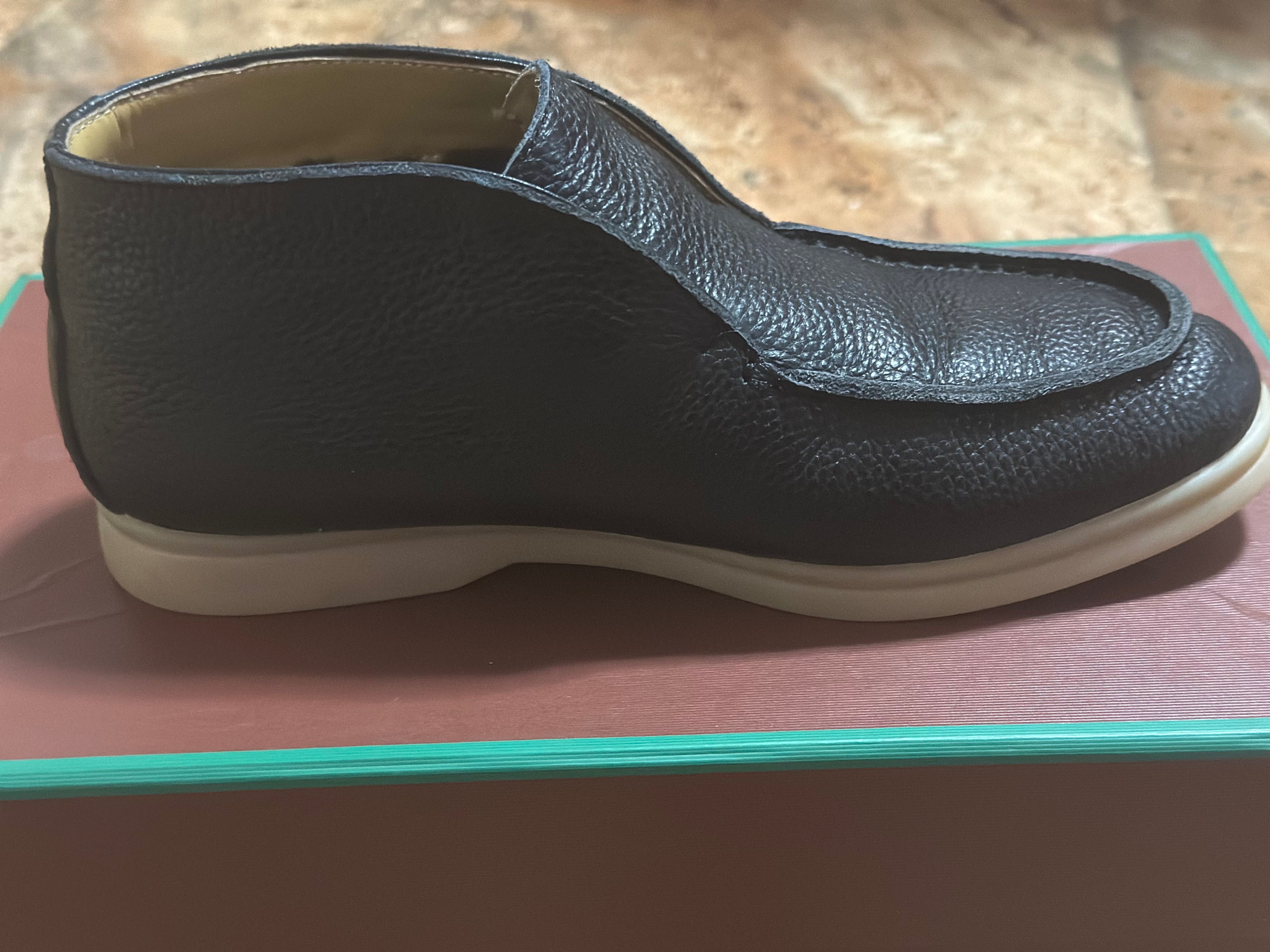 Продам новую зимнюю обувь Loro piano, унисекс 36 размер