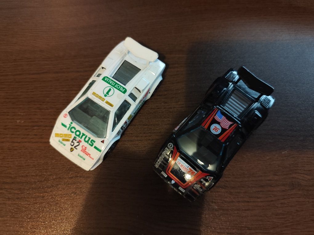 Lamborghini Countach 5000 - 1:43 - колички на Burago
