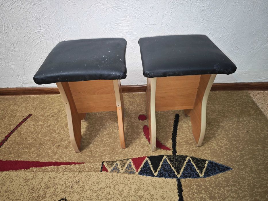 Табурет табуреты табуретка 2 шт. станция метро Москва