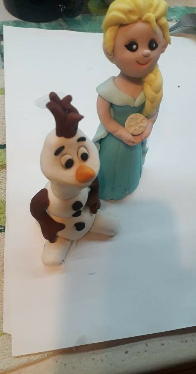 Figurina tort Elsa si olaf