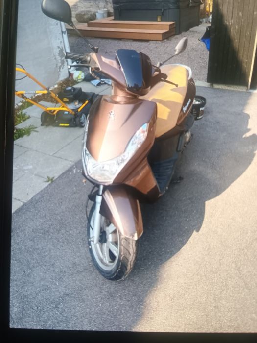Scuter Peugeot kisbee 50cmc