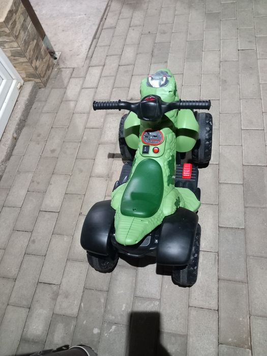 Vând ATV pentru copii electric