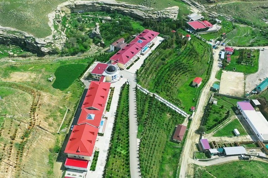 Omonxona gʻoʻrimbuloq sayrob shifobaxsh suvlari yetkazib berish xizmat