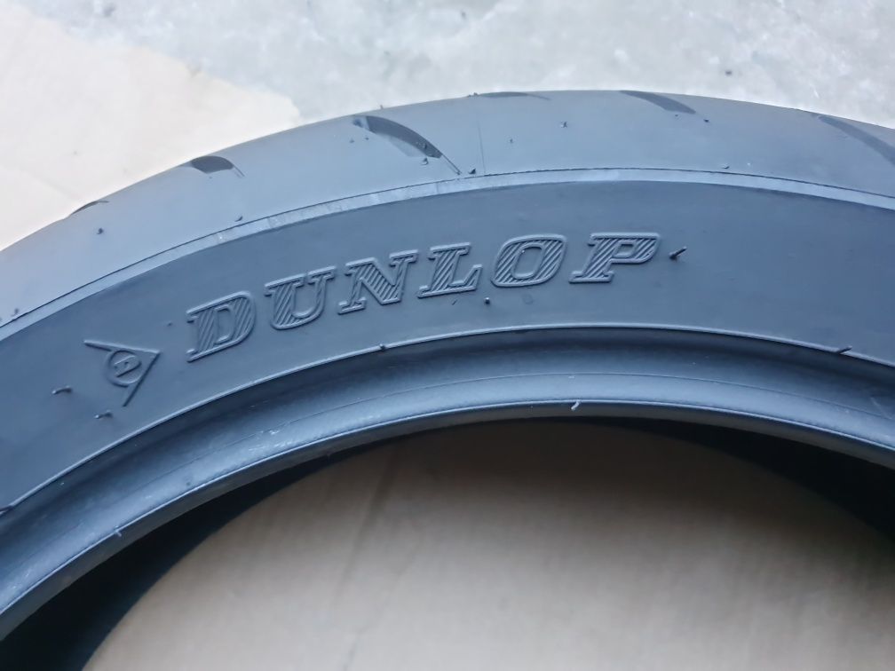 Anvelopa Moto Dunlop 160/60 ZR17  Stare Impecabilă.