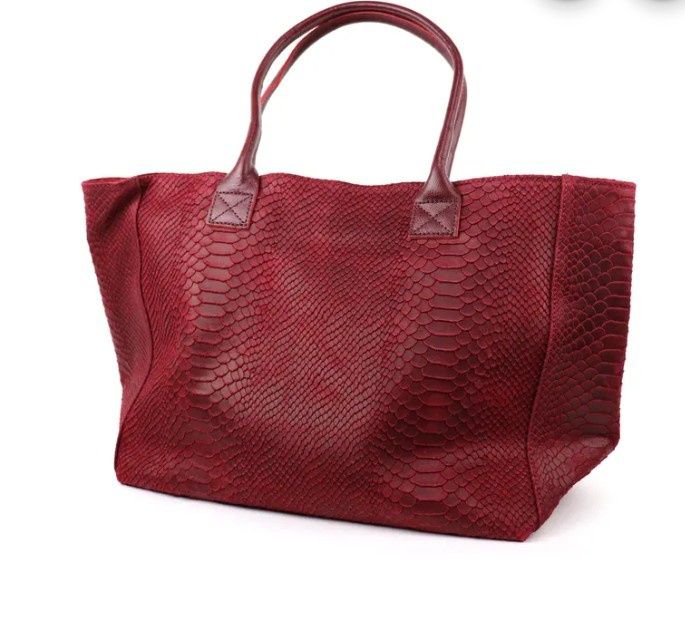 Италианска чанта GENUINE LEATHER