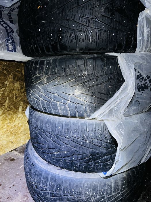 Продам резину комплект