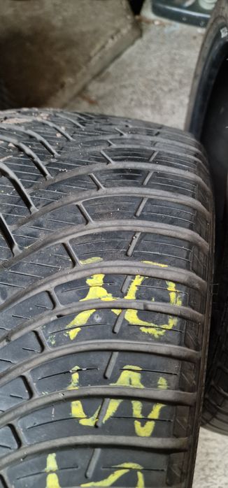 235/40/18 Kleber Quadraxer 2