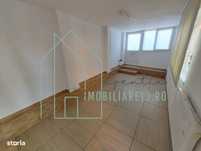 Spatiu comercial semicentral, 28mp, birouri, frizerie, cosmetica