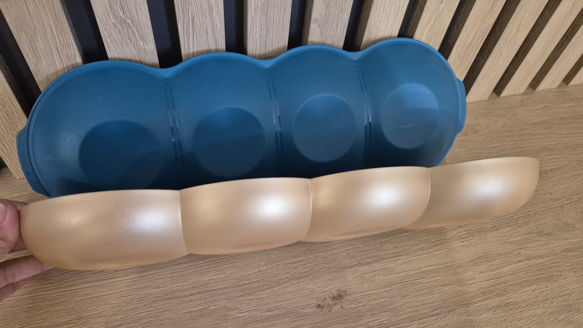 Ордьовър Alegra Tupperware с капак